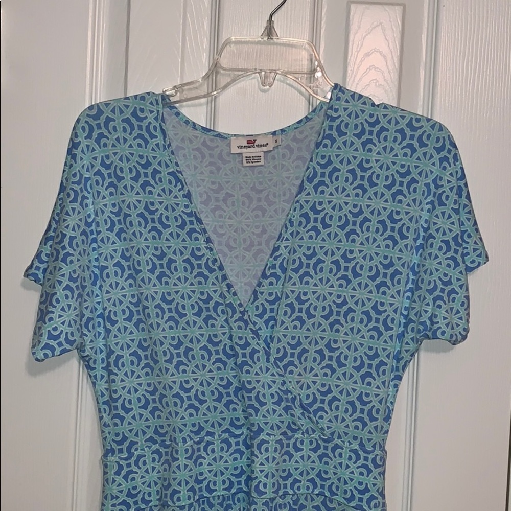 Vineyard Vines lovely faux wrap dress Size small